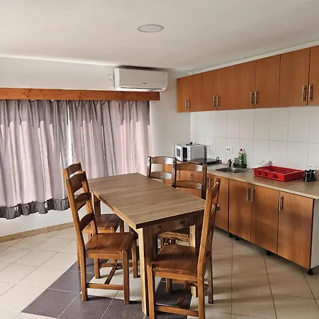 Traflor Termhouse Rustic *